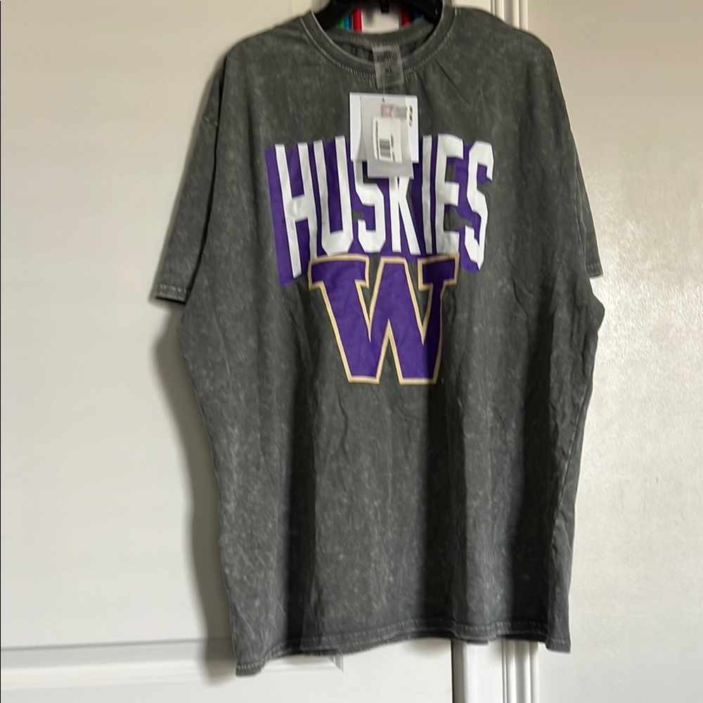 Gray Huskies T-Shirt with Purple and White Lettering